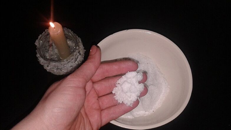nettoyer les talismans avec du sel